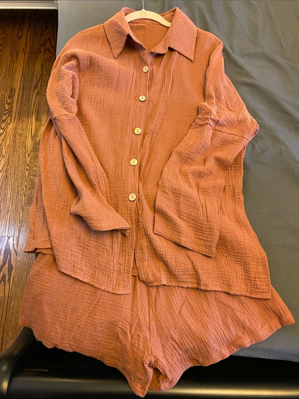 Women's Button-Front Textured Shirt and Shorts Set in Rust